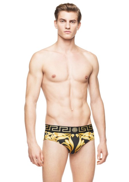 Motivos barrocos en la propuesta de Versace para su colección underwear