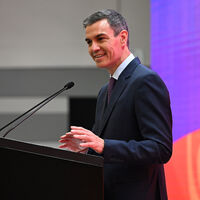 Pedro Sánchez, 54 años, sobre su infancia: "Soy hijo de clase media. Mi madre me tuvo a los 18 y mi padre tenía 20" 
