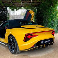 El MG más pasional ya tiene precio en España: un roadster eléctrico que quiere ser el anti Mazda MX-5 con etiqueta CERO. Eso sí, es 30.000 euros más caro
