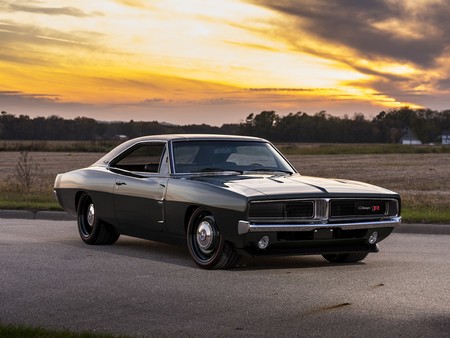 Este Dodge Charger Defector de 1969 es... ¿el restomod perfecto?