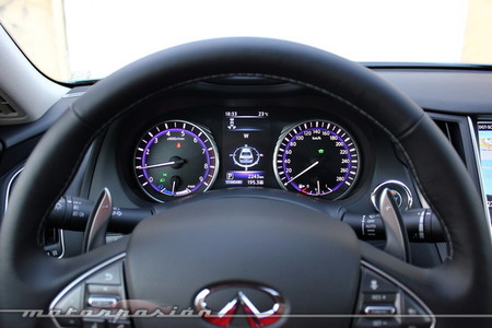 Infiniti Q50, presentación y prueba - vista interior