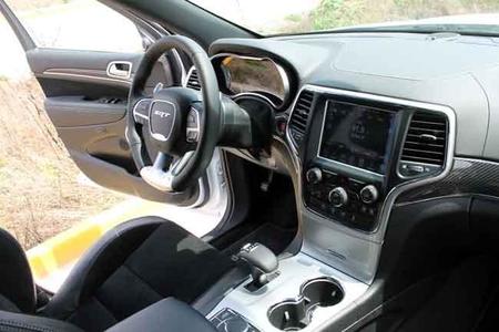 Jeep Grand Cherokee SRT8 2014 interior