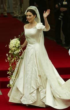 Los vestidos de novia de Princesas más llamativos de la historia