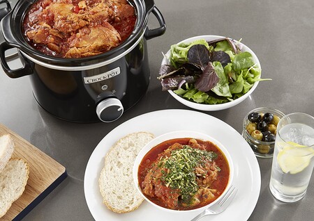 La olla de cocción lenta más vendida en Amazon es esta Crock-Pot ideal para parejas (que además está rebajadísima hoy)