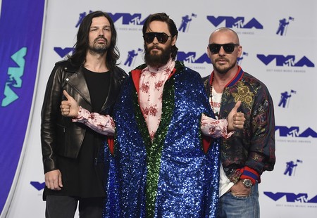 Jared Leto con estilo circense y el resto de impactantes looks de los MTV VMAs 2017