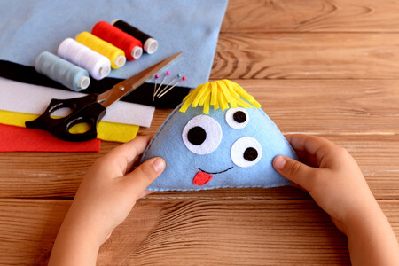 25 manualidades con fieltro fáciles y bonitas que podemos hacer con los niños