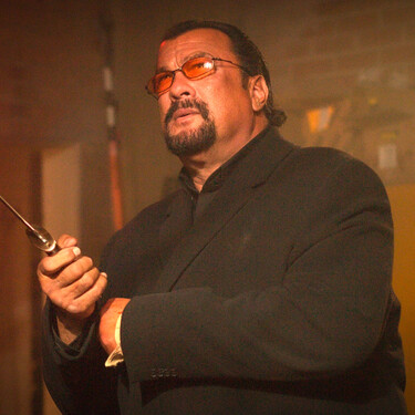 De todos los héroes de acción de los 80 y los 90, Steven Seagal era el único que no me molaba, y 30 años después Hollywood ha llegado a la misma conclusión
