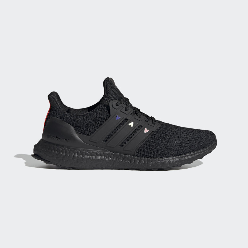 adidas UltraBOOST 4.0 DNA en color negro