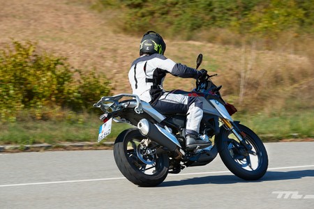 Bmw G 310 Gs 2017 007