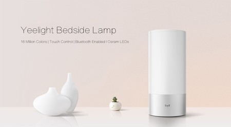 Lámpara inteligente Xiaomi Yeelight Bedside Lamp por 36,86 euros con este cupón