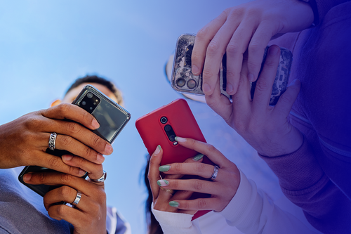 O2 destaca en el informe de la CNMC: 59,3 Mbps en 4G y velocidades de fibra superiores a la media 