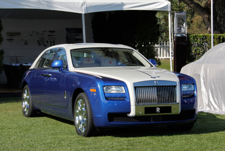 El Rolls-Royce Ghost recibe una ligera actualización para 2013