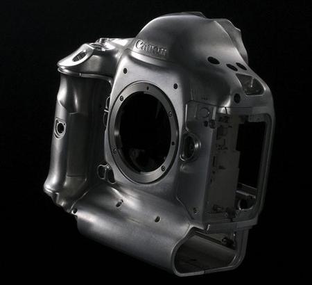 Canon podría lanzar una nueva EOS-1D durante el segundo trimestre de 2014