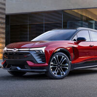 Chevrolet Blazer EV 2024 muestra su nuevo rostro por primera vez y ya tiene fecha de presentación