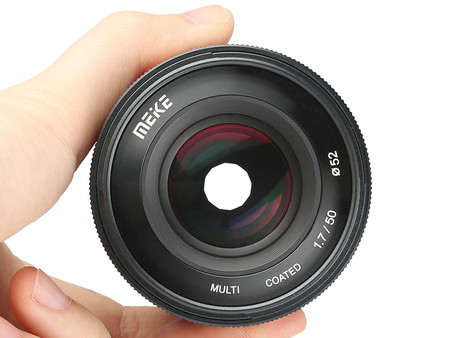 Meike 50mm F1.7: El popular objetivo chino ahora llega para monturas Canon R y Nikon Z