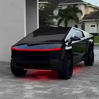 “Odio decirlo, pero tengo la Cybertruck más perfecta”: Shaquille O'Neal se gastó 100,000 dólares en otra pick-up de Tesla y la tuneó para que no hubiera ninguna igual
