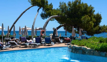 Cataloniasesestaques Piscina Jacuzzis 284 29 1