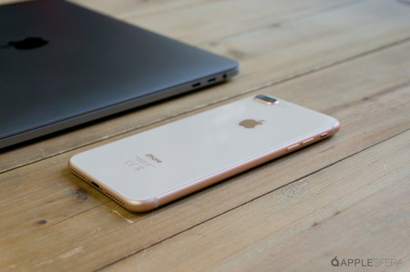 iOS tendrá un botón para desactivar a la función que reduce el rendimiento de tu iPhone cuando la batería está degradada