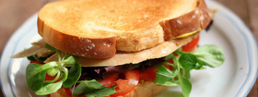 19 recetas de sándwiches ricos y saludables para hacer con niños que te solucionarán una cena o comida rápida 