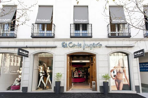 Doc Portal 2017 09 25 El Corte Ingles Abre En Plena Milla De Oro La Tienda De Referencia En Lenceria