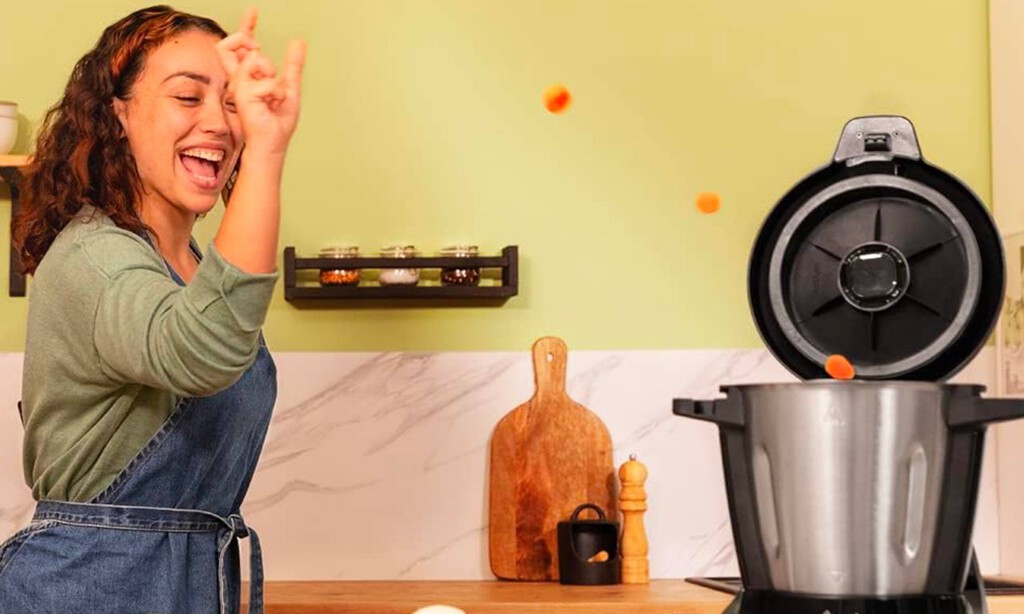 Preparar tus recetas navideñas nunca había sido tan fácil como con este robot de cocina que MediaMarkt tiene en oferta 