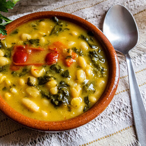 Alcampo vende una olla ideal para recetas de cuchara a base de legumbres por menos de 35 euros