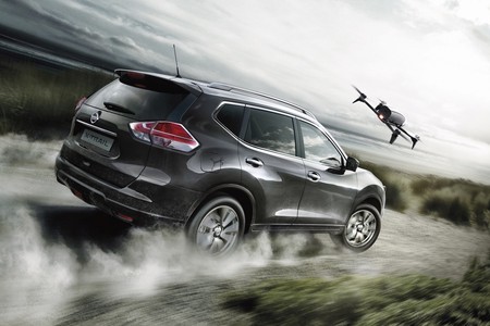 El Nissan X-Trail X-Scape también lleva un dron, y esta vez sí es para jugar