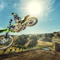 La Kawasaki KX250F se afina para 2018 con toda la experiencia del mundial de MX2
