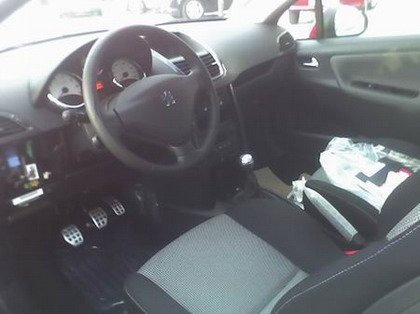 Peugeot 207 CC espia