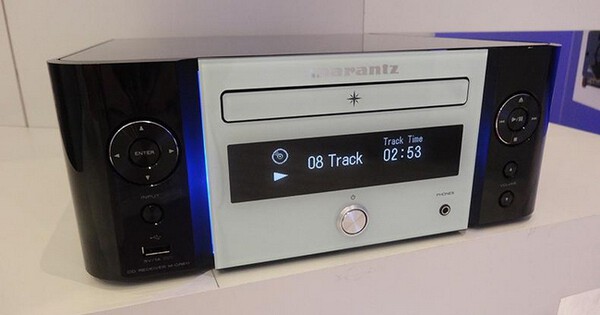 Marantz M-CR611, reproductor de CD con alma de streamer