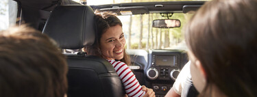 ¿A partir de qué estatura puede ir un niño en el asiento delantero del coche? 