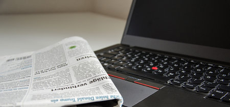 Todo lo que están haciendo en Google, Facebook, YouTube y Twitter para detectar fake news