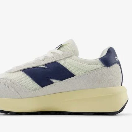 New Balance
U370 UNISEX - Zapatillas - crema