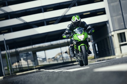 Las mejores motos deportivas de 125 cc: de la Kawasaki Ninja 125 a la Yamaha YZF-R125