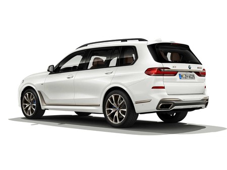 Bmw X7 M50i 02