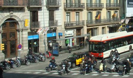 Las motos son la solución y no el problema para la movilidad urbana