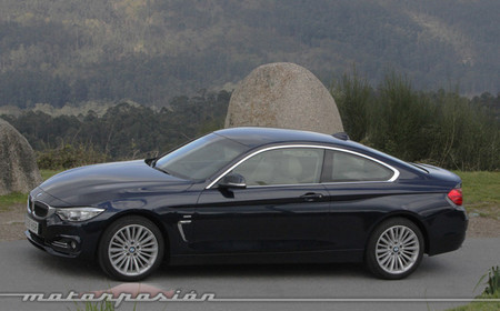 BMW 428i Coupé lateral