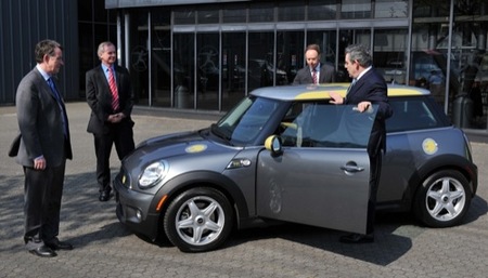 Reino Unido crea subvenciones de hasta 5.000 libras para el Mini E