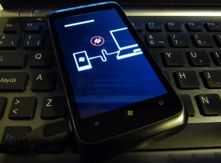 HTC Trophy comienza a recibir la actualización de Febrero de Windows Phone 7