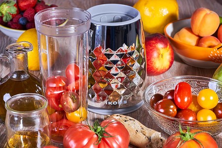 Mejores ofertas hoy en AliExpress: Xiaomi Mi Band 4, Fmart YZ-Q2 y Crock-Pot CSC046X más baratos