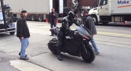 Robocop ya podrá presumir de motocicleta deportiva