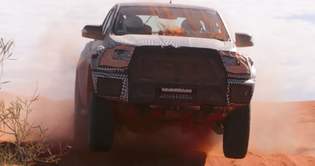 ¡Locura total! Ford prepara una Ranger Raptor para 2018