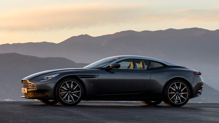 El Aston Martin DB11 no tiene ni un año y ya sufre su primer llamado a revisión