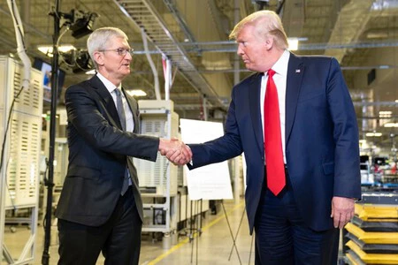 Tim Cook Y Trump