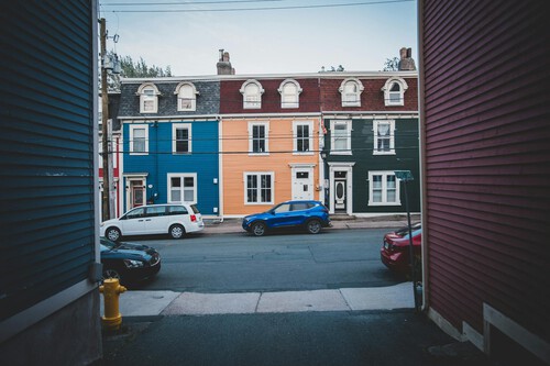 Toda mi vida pensando que adosado y pareado es lo mismo: son tan diferentes que incluso afectan a las relaciones de vecinos