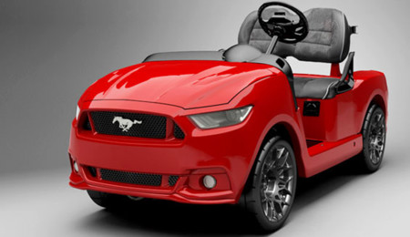 ¿Quieres un Mustang carrito de golf? Pues vete ahorrando porque cuesta lo que un coche