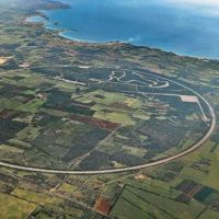Nardò cumple 40 años. ¿Te vienes con nosotros al circuito de coches más rápido del mundo?