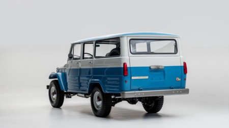 Toyota Land Cruiser FJ45LV