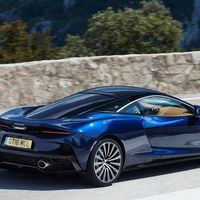 McLaren está cocinando un híbrido más poderoso que el Lamborghini Aventador
