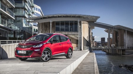 Noruega sigue firme con su escalada eléctrica que mantiene una cuota de mercado del 30%